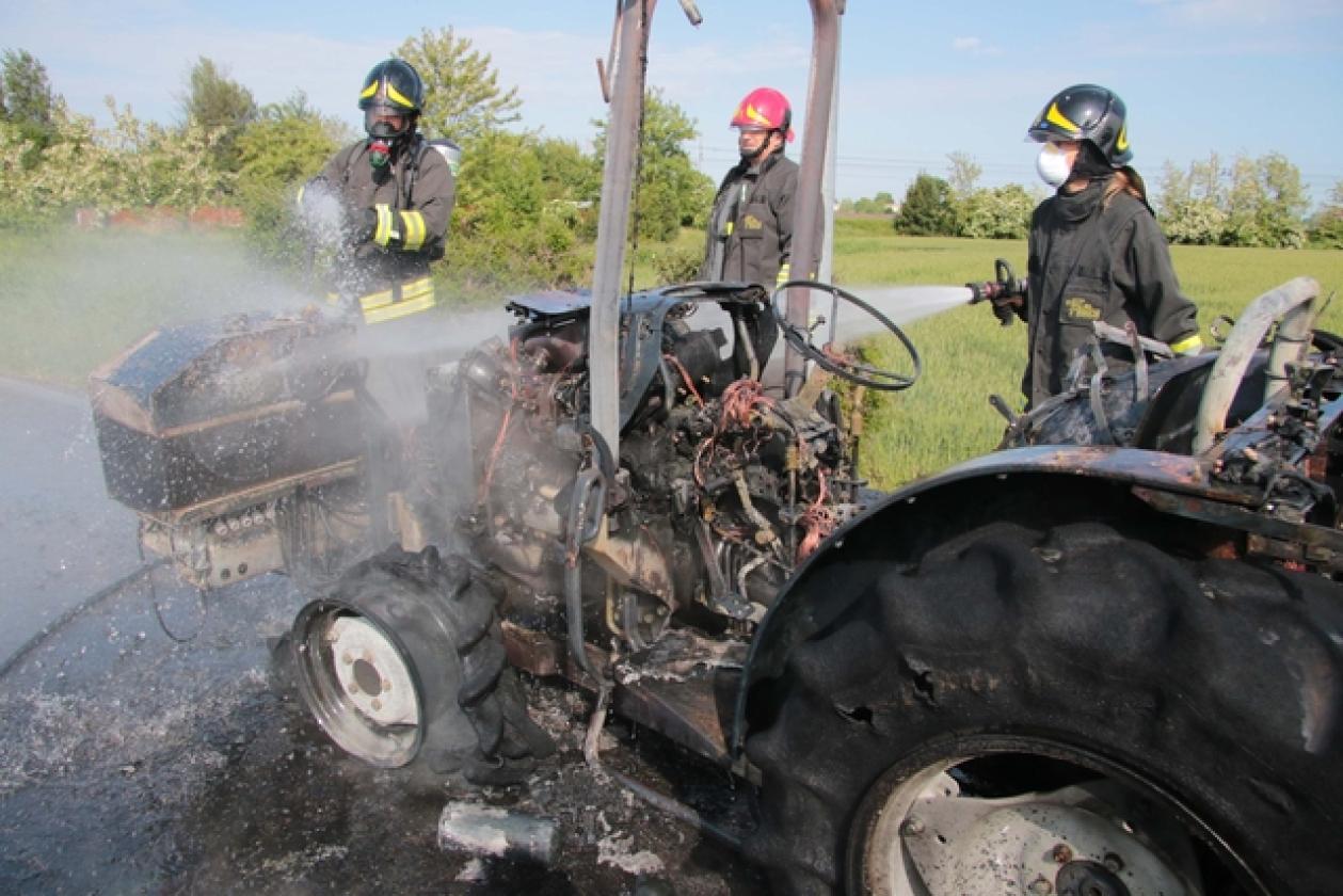 Incendio Trattore Tassina 3