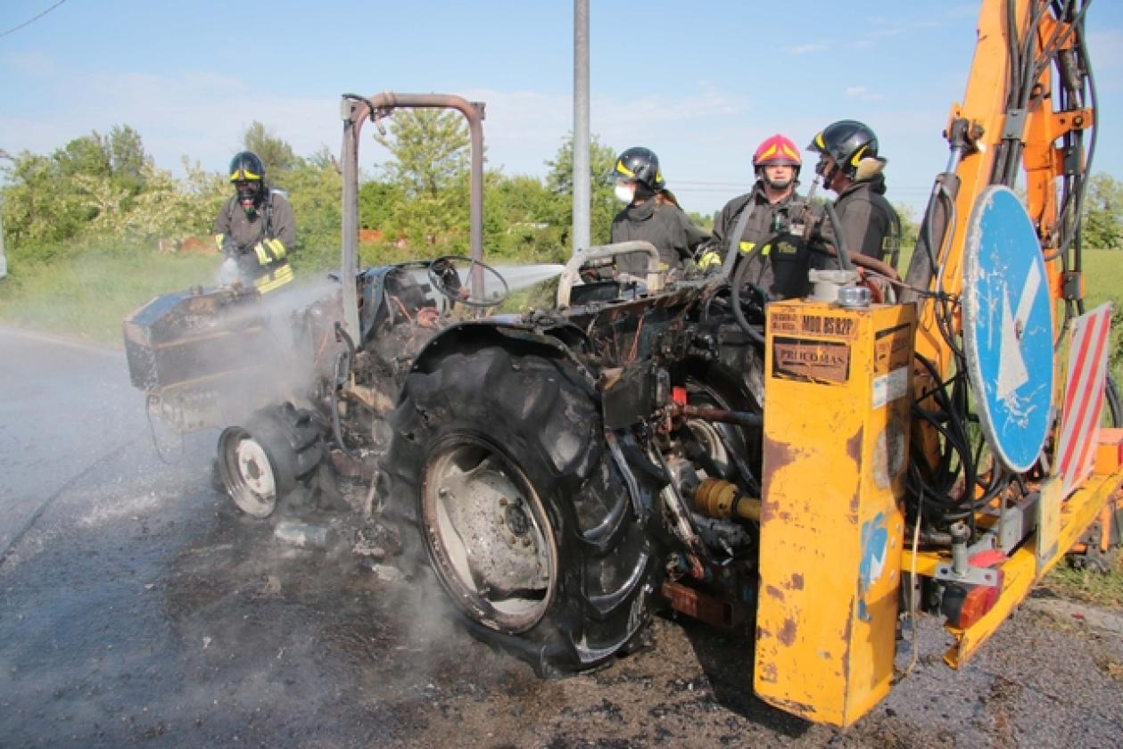 Incendio Trattore Tassina 4