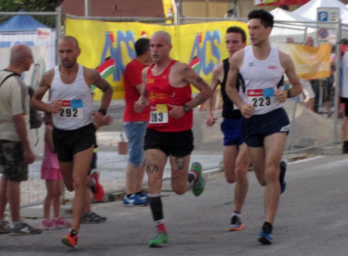 Michele Bombonati guida il gruppo inseguitore