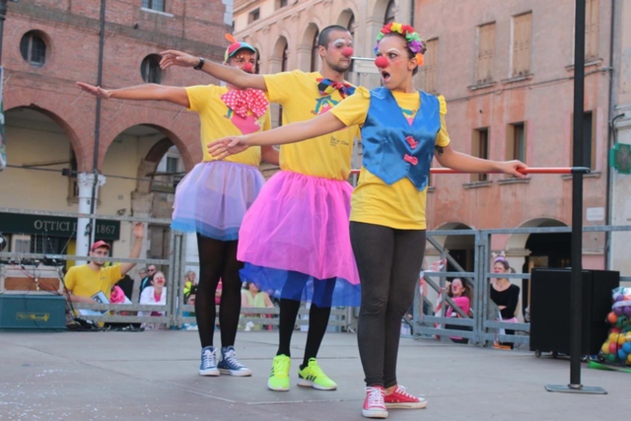 Dottor Clown Piazza 5