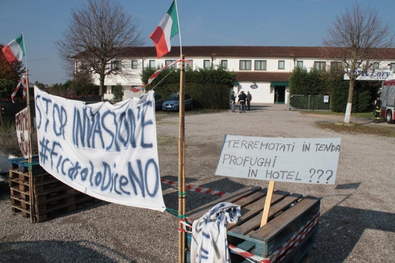 Hotel Lory Ficarolo Profughi 14