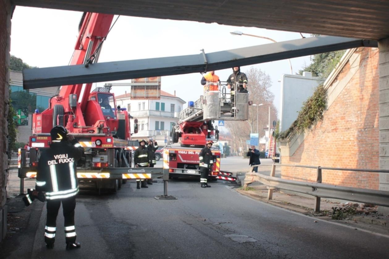 Ponte di Marabin Pompieri 11