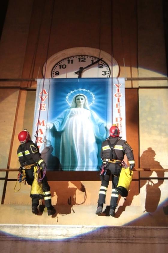 8 Dicembre Immacolata Piazza 24