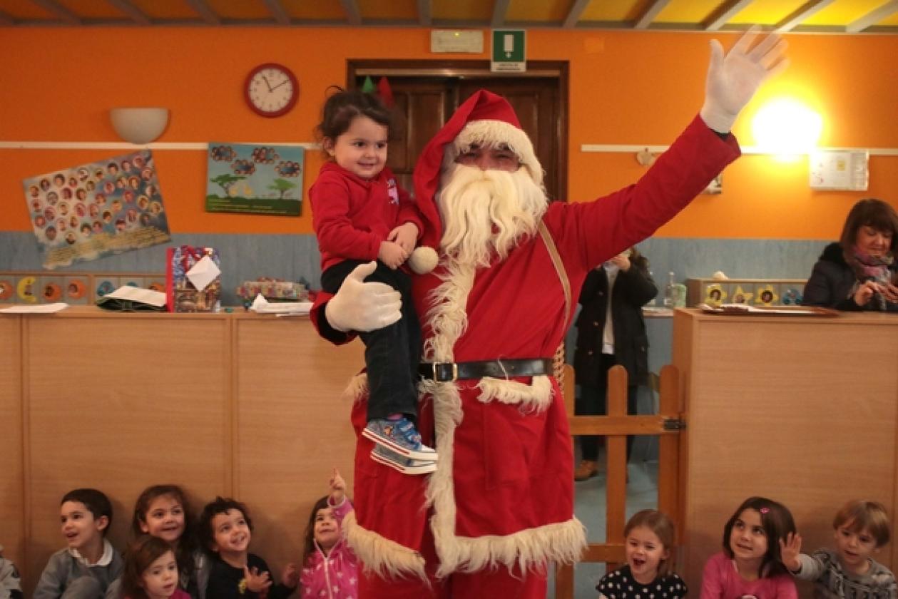 Scuola Sichirollo Babbo Natale 11