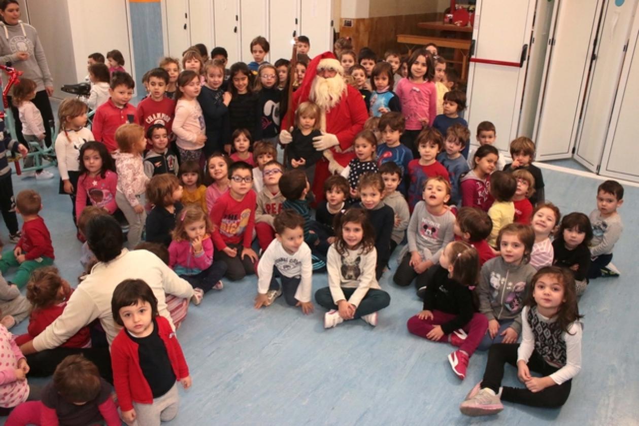 Scuola Sichirollo Babbo Natale 15
