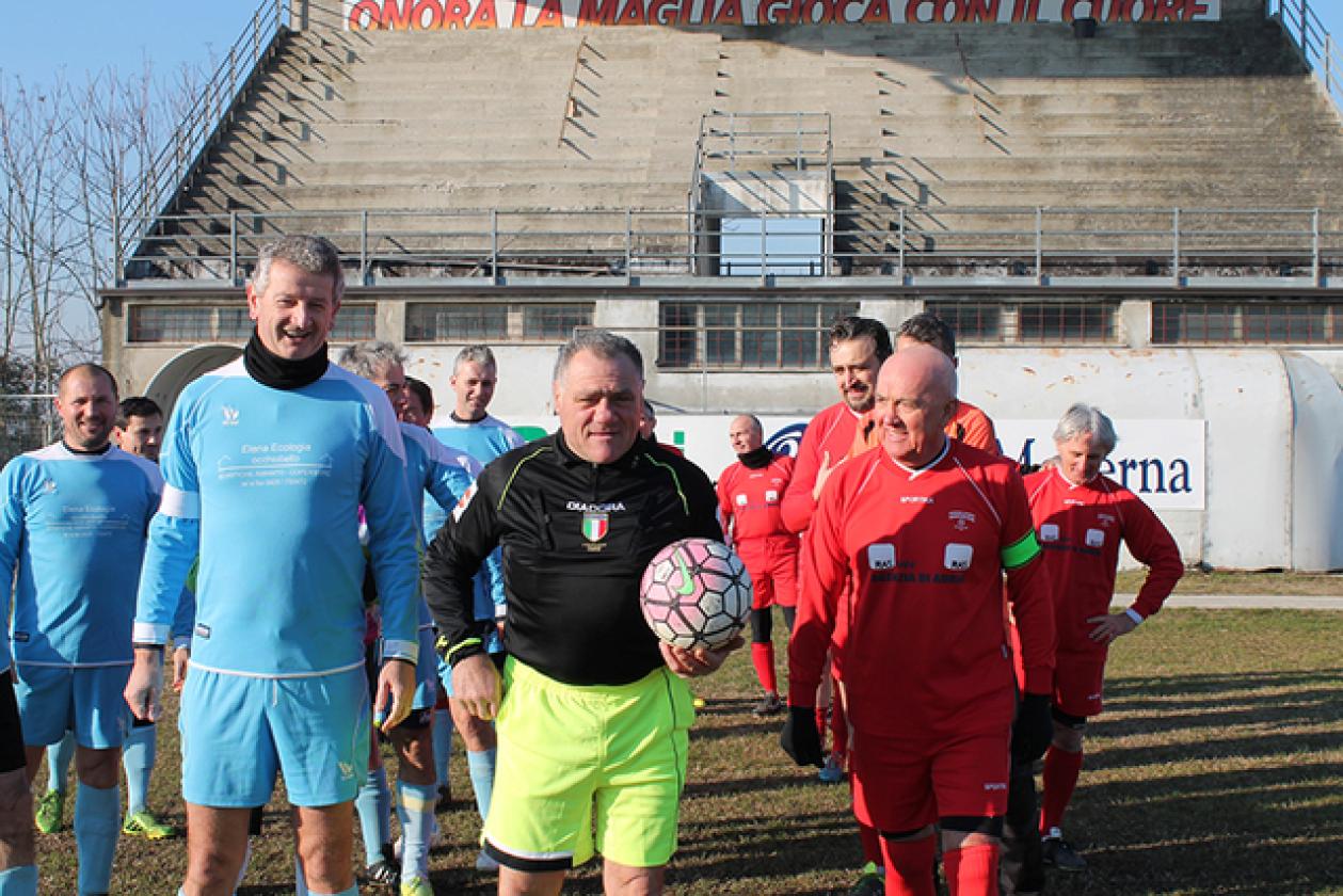 Entrata in campo agli ordini del sig. Baretta
