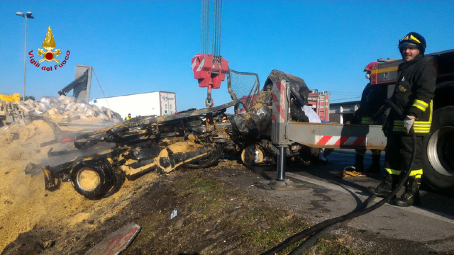 Porto Viro incidente mortale romea foto pompieri (