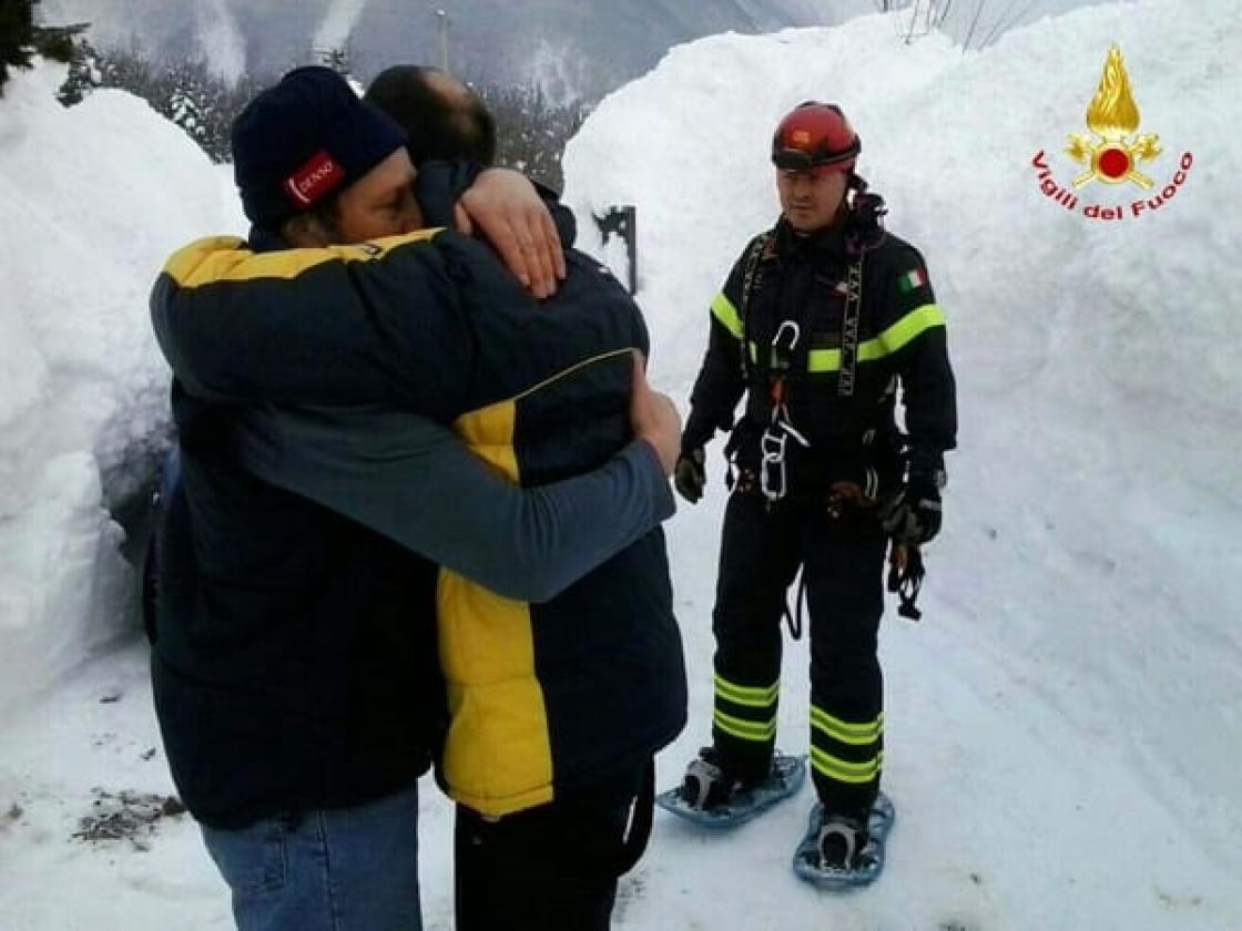 vigili del fuoco neve