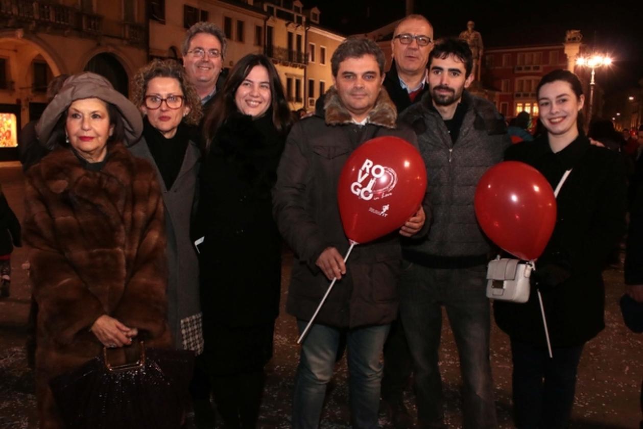 Flash Mob Violenza sulle Donne Piazza 2