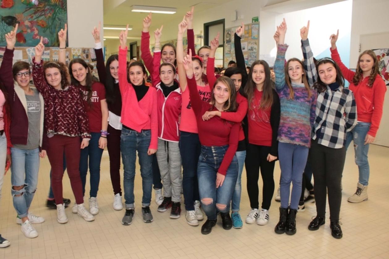 Flash Mob scuola Bonifacio 9