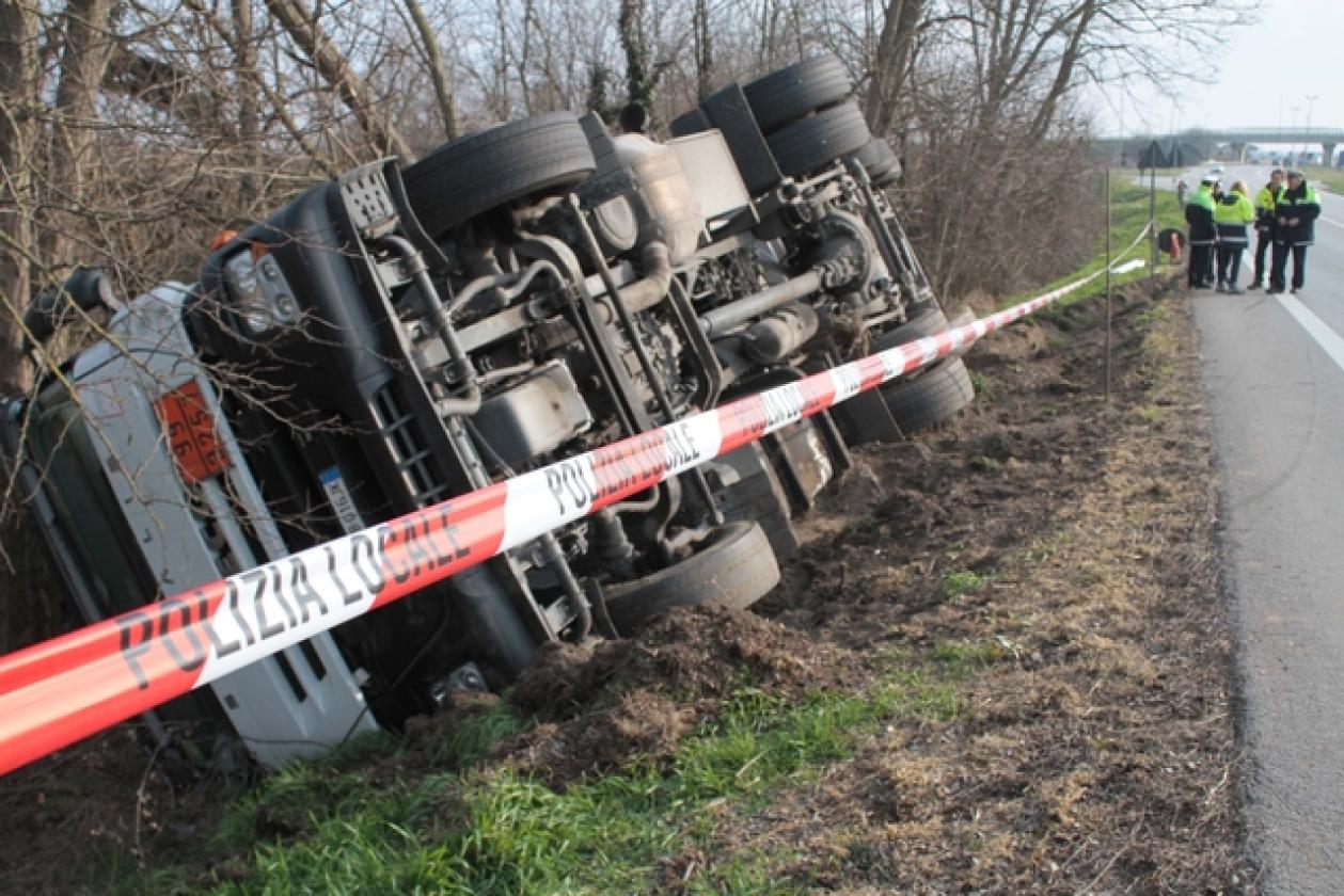 Porto Viro incidente Camion 14