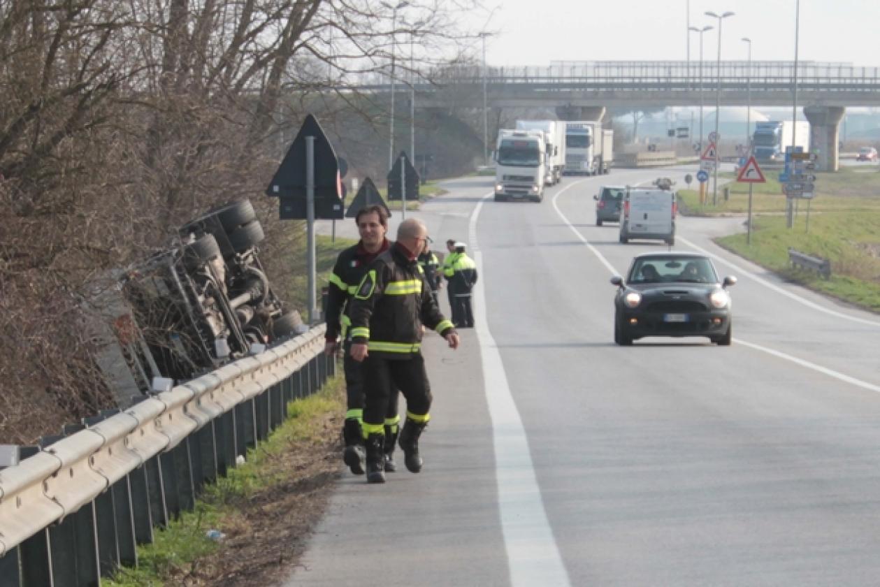Porto Viro incidente Camion 18