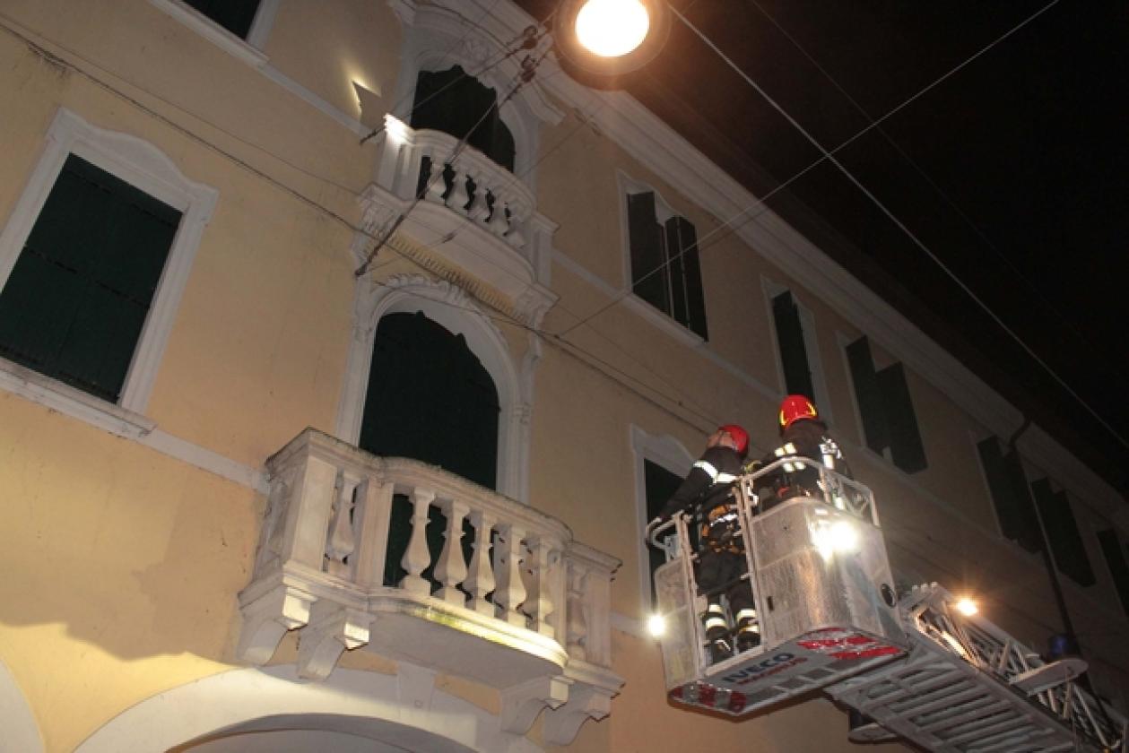 Via Angeli 7