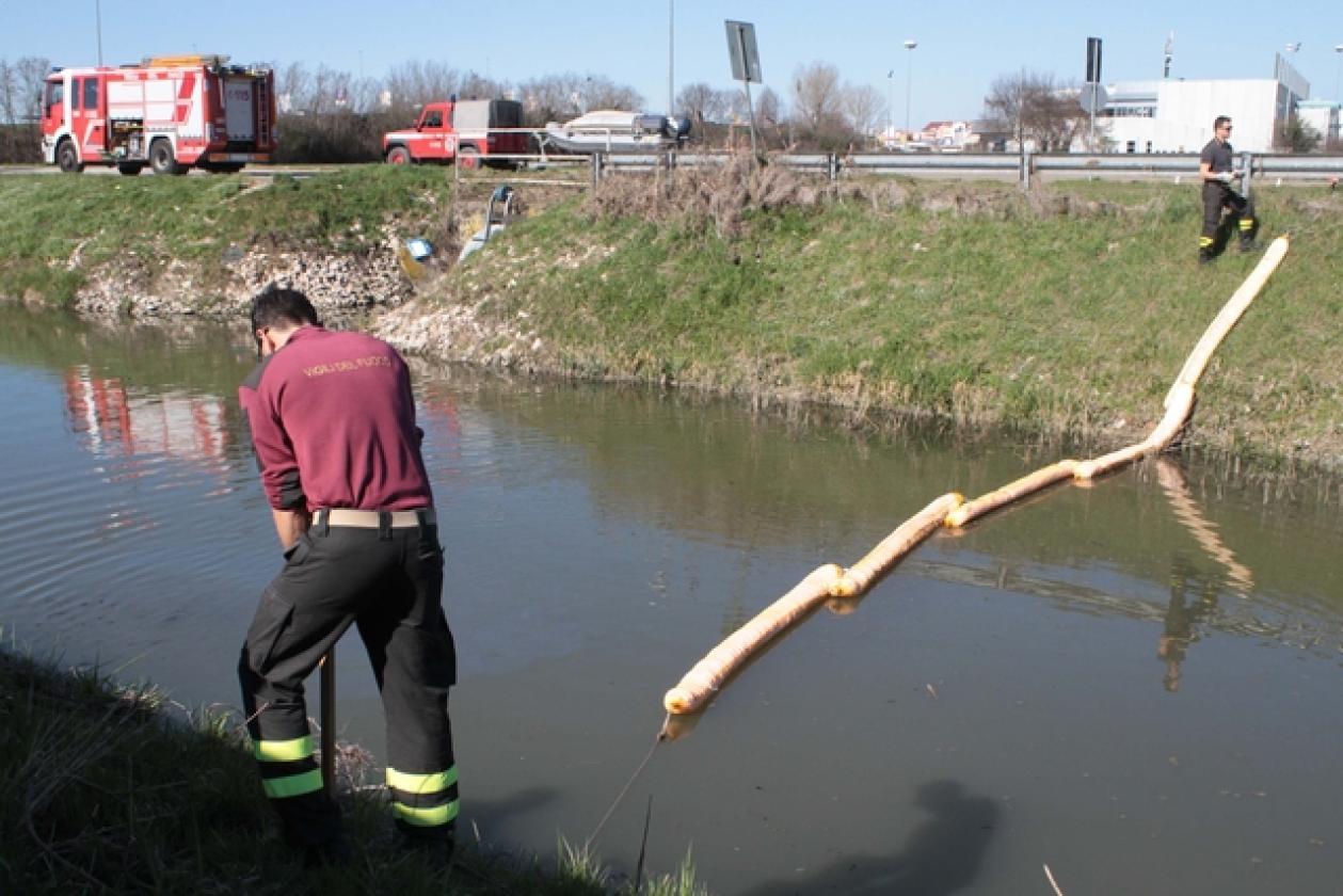 Collettore Campagna Vecchia Rovigo sversamenti (19