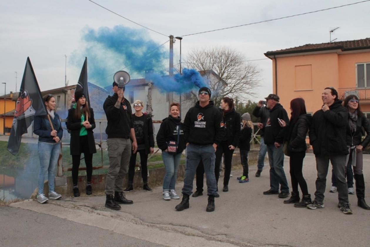 Protesta Allevamento Visoni Villadose 8