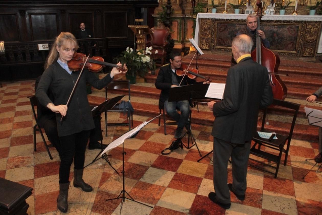 Solisti Veneti Scuole Donatoni Miani Rotonda 19