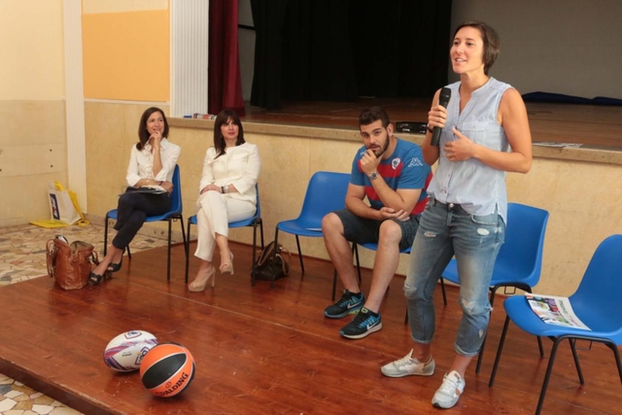 Muoviti Muoviti Scuola Sichirollo La Voce Chiara R