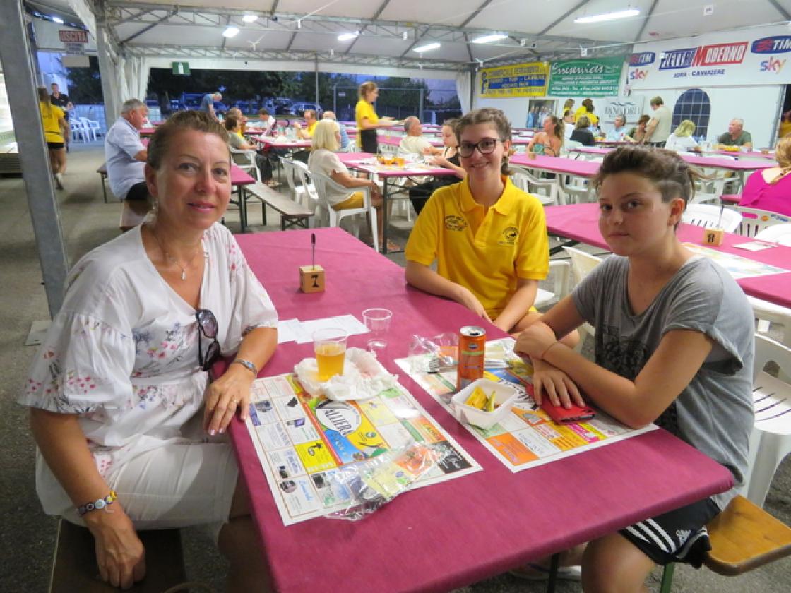 Valliera for ever, Floriana con le figlie Beatrice