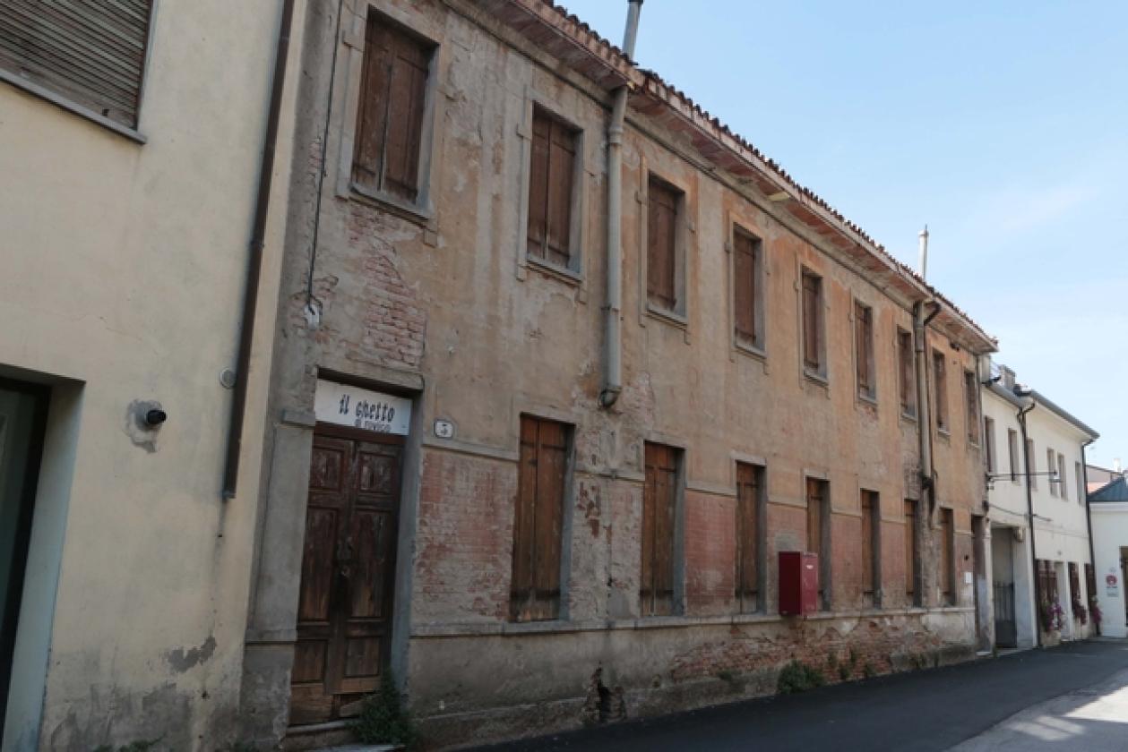 Piazza Roma 7