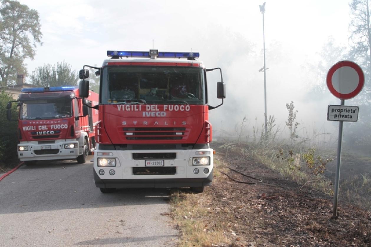 Incendio Villadose Vigili del Fuoco 4