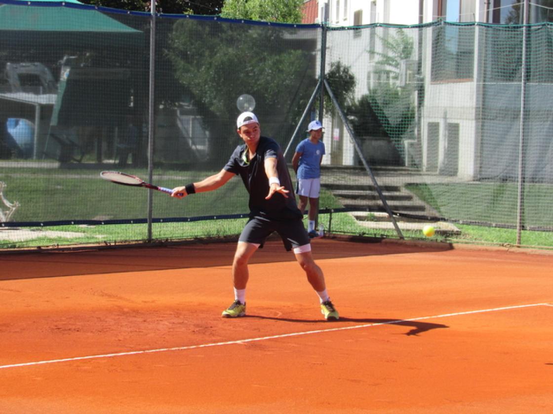 Francesco Ferrari in riscaldamento