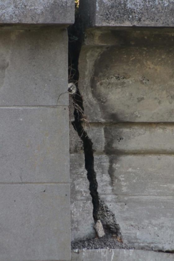 Ponte Via Curiel 8