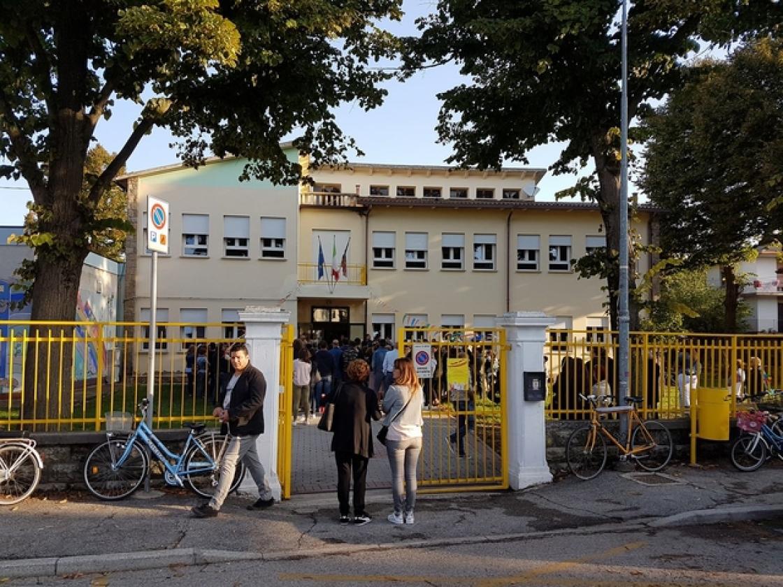 SCUOLA Genitori alla Giovanni Pascoli