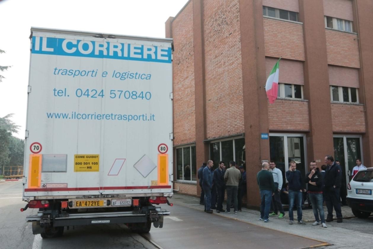 Sicc protesta Dipendenti Sindacati Onorevoli 4