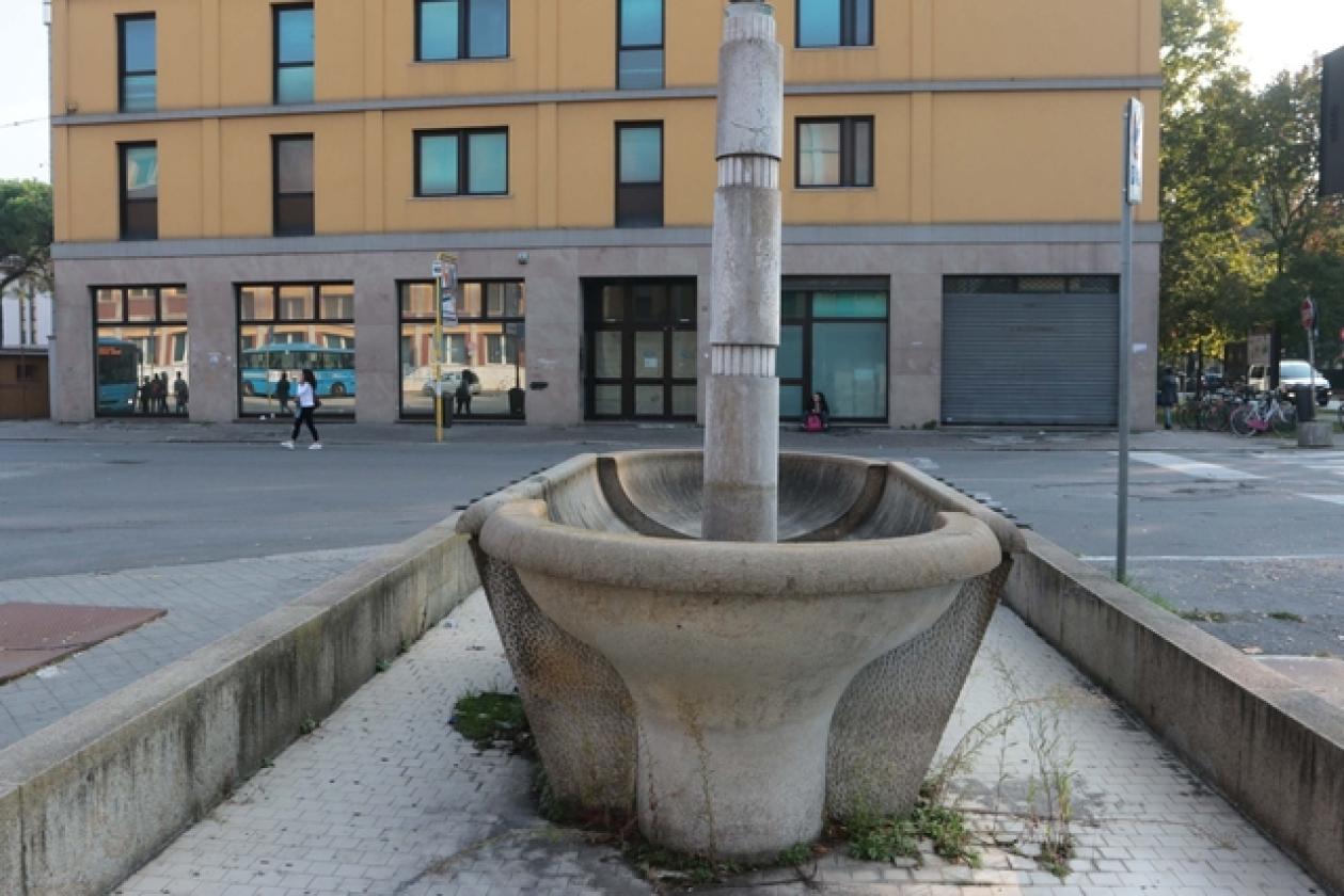 Piazza Cervi Stazione delle Corriere