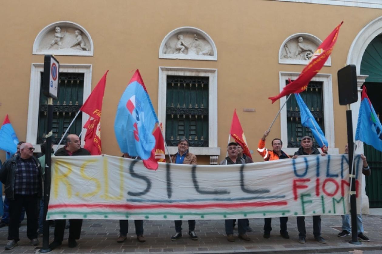 Sicc Protesa Provincia Sindacati 2