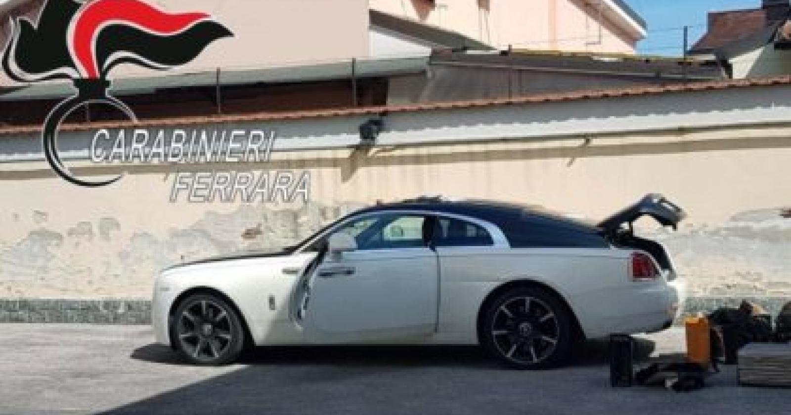 Emissari tedeschi "sequestrano" la Rolls Royce noleggiata, arrestati
