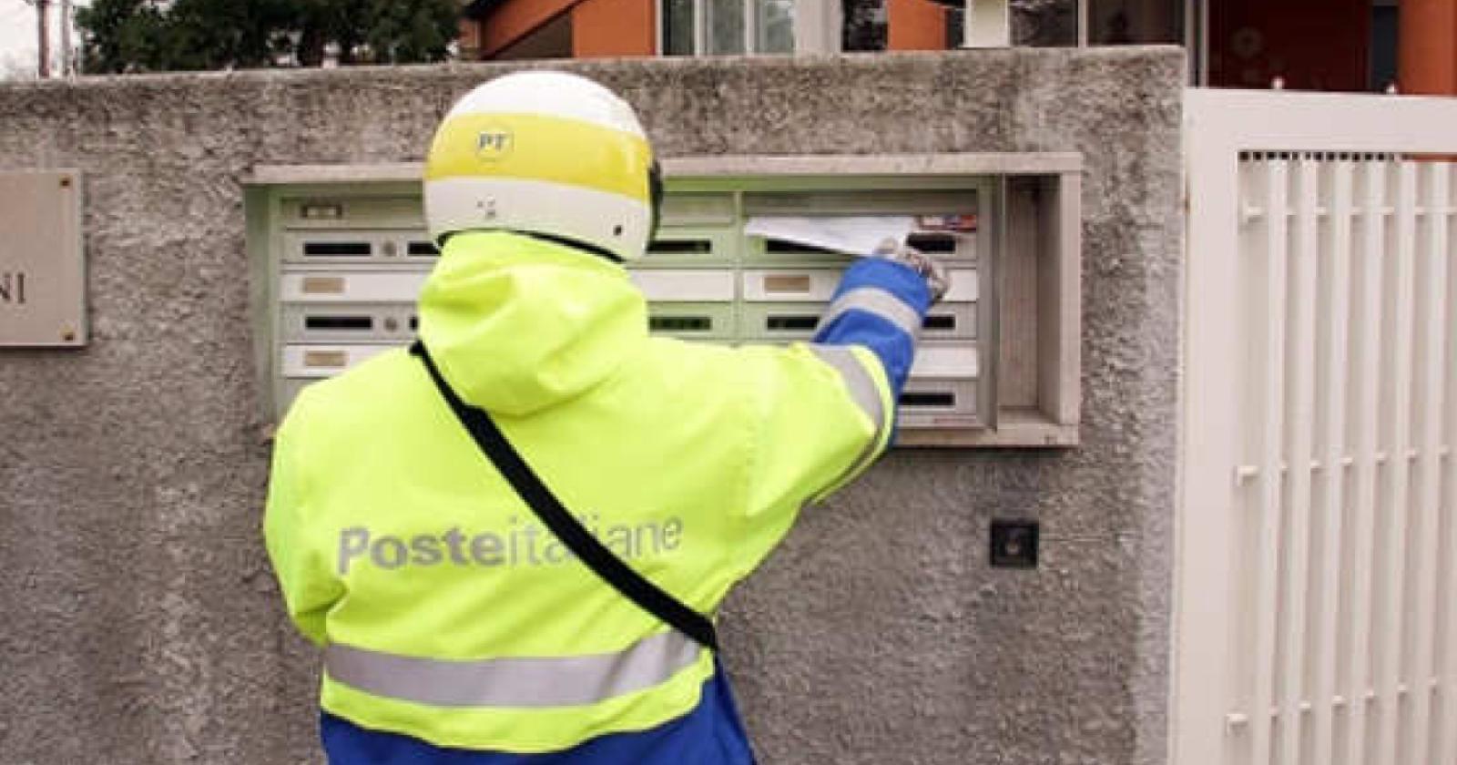 Minacciò un vertice di Poste Italiane , partito il processo