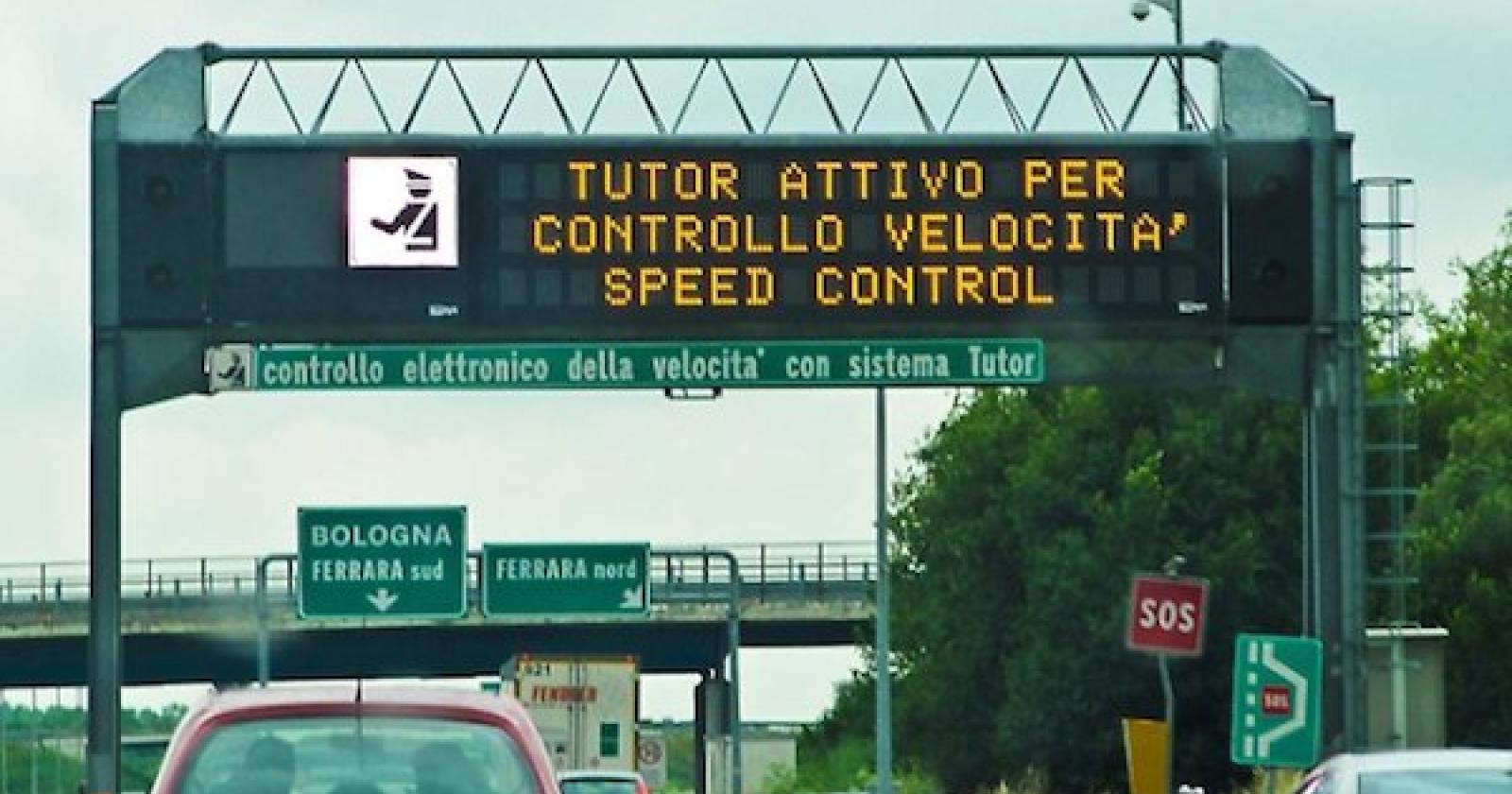 Spenti anche gli ultimi: da mezzanotte niente più Tutor in autostrada