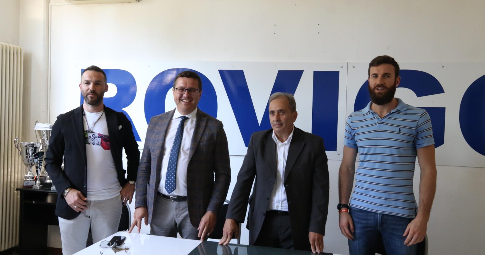 Si alza il sipario sul Rovigo calcio