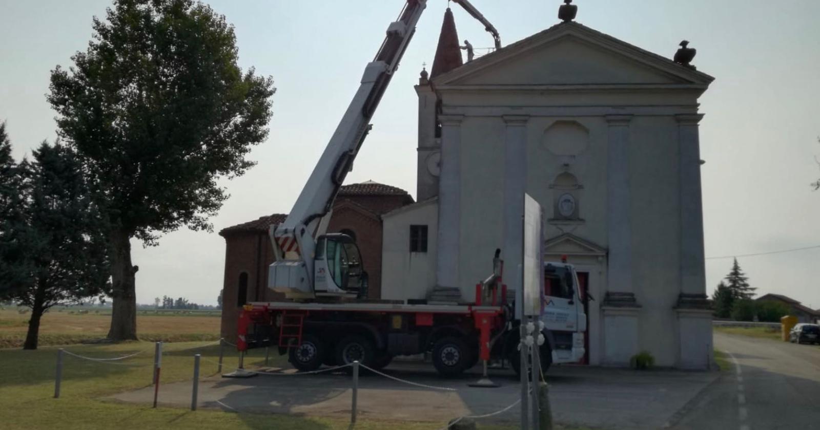 Gognano, campanile in sicurezza