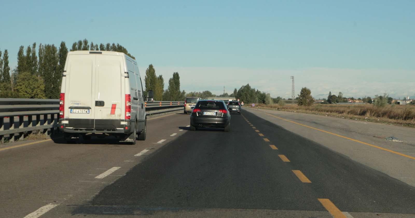 Contromano in bicicletta lungo la Transpolesana