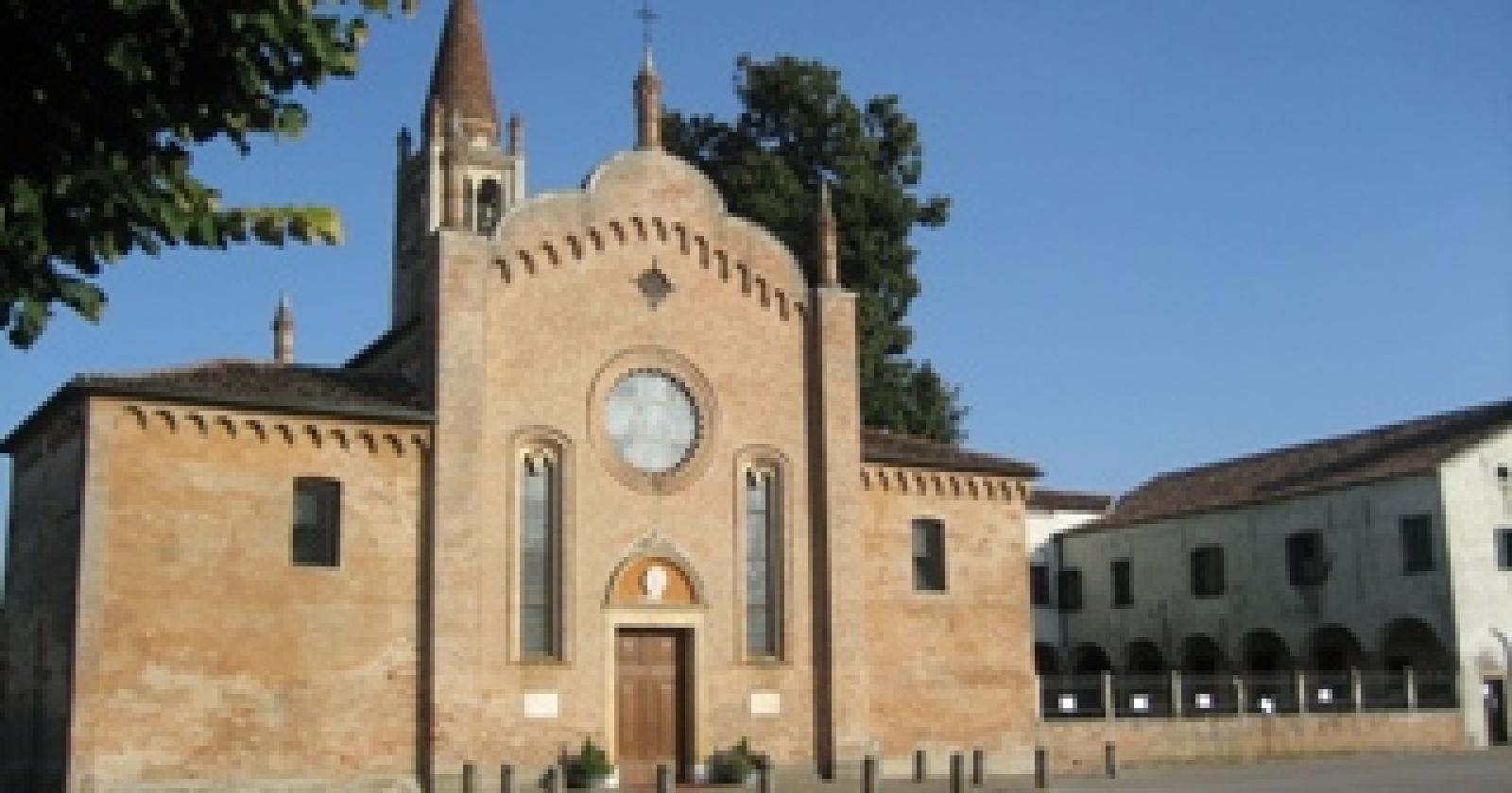 Niente benedizione agli alunni "per non fare discriminazioni"