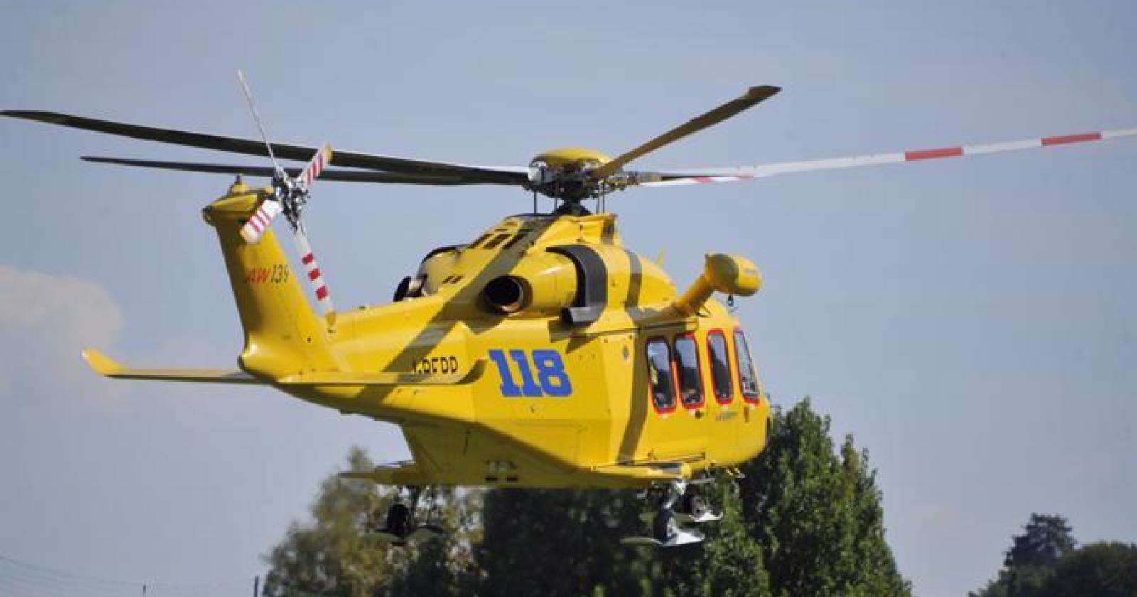Cade durante il salto con la moto,  interviene l'elisoccorso