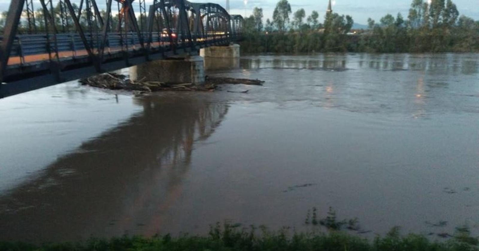 Problemi per la piena dell'Adige: mezza provincia senz'acqua!