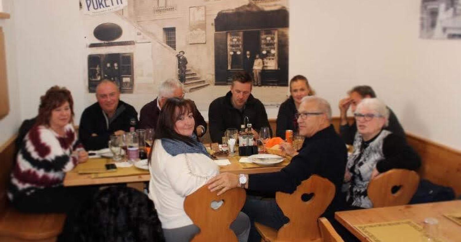 Aiutano una famiglia disastrata