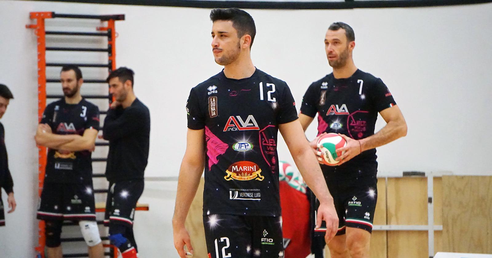 Alva Inox al giro di boa