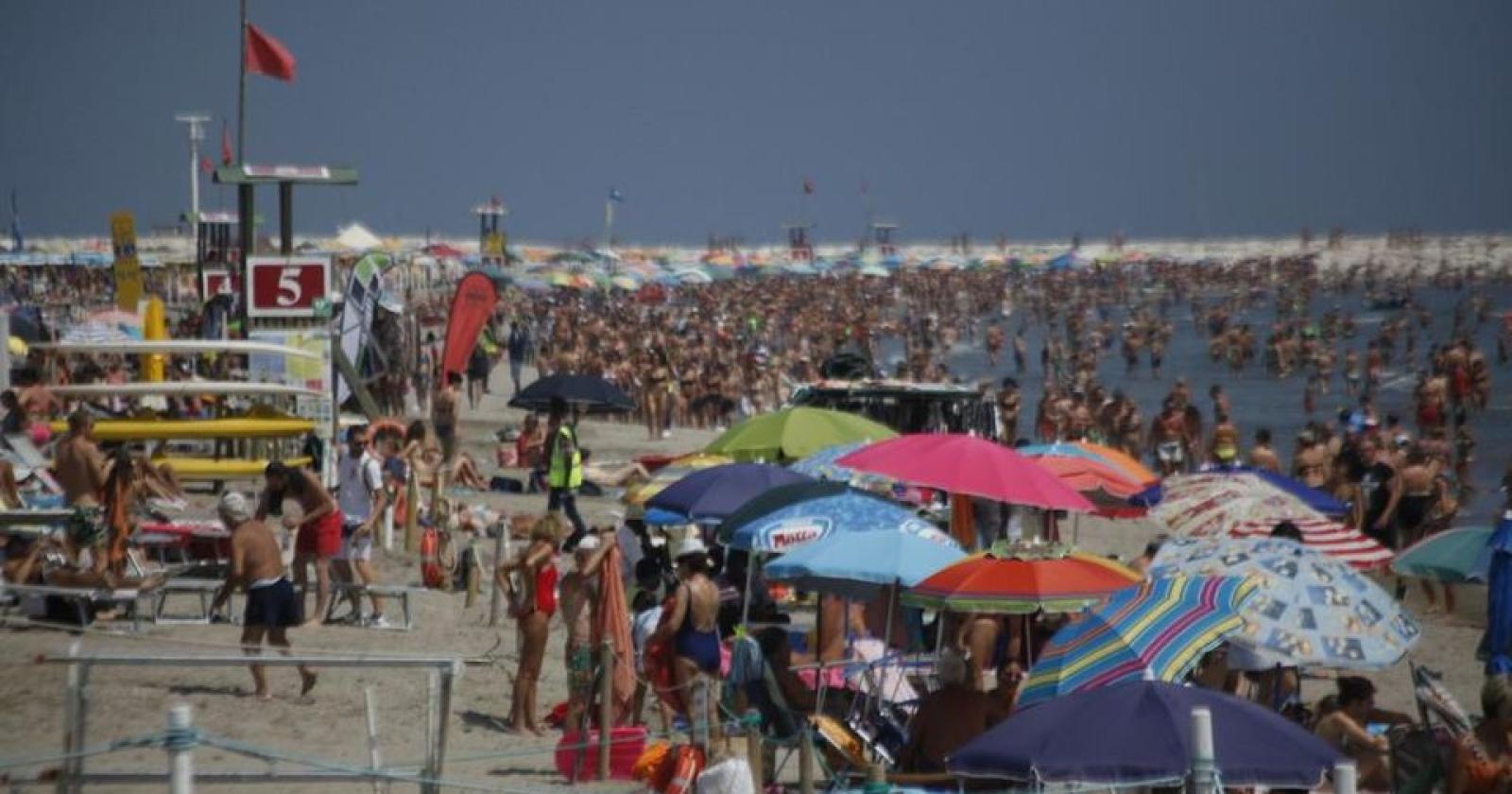 Molestie alla nipote in spiaggia a Sottomarina 