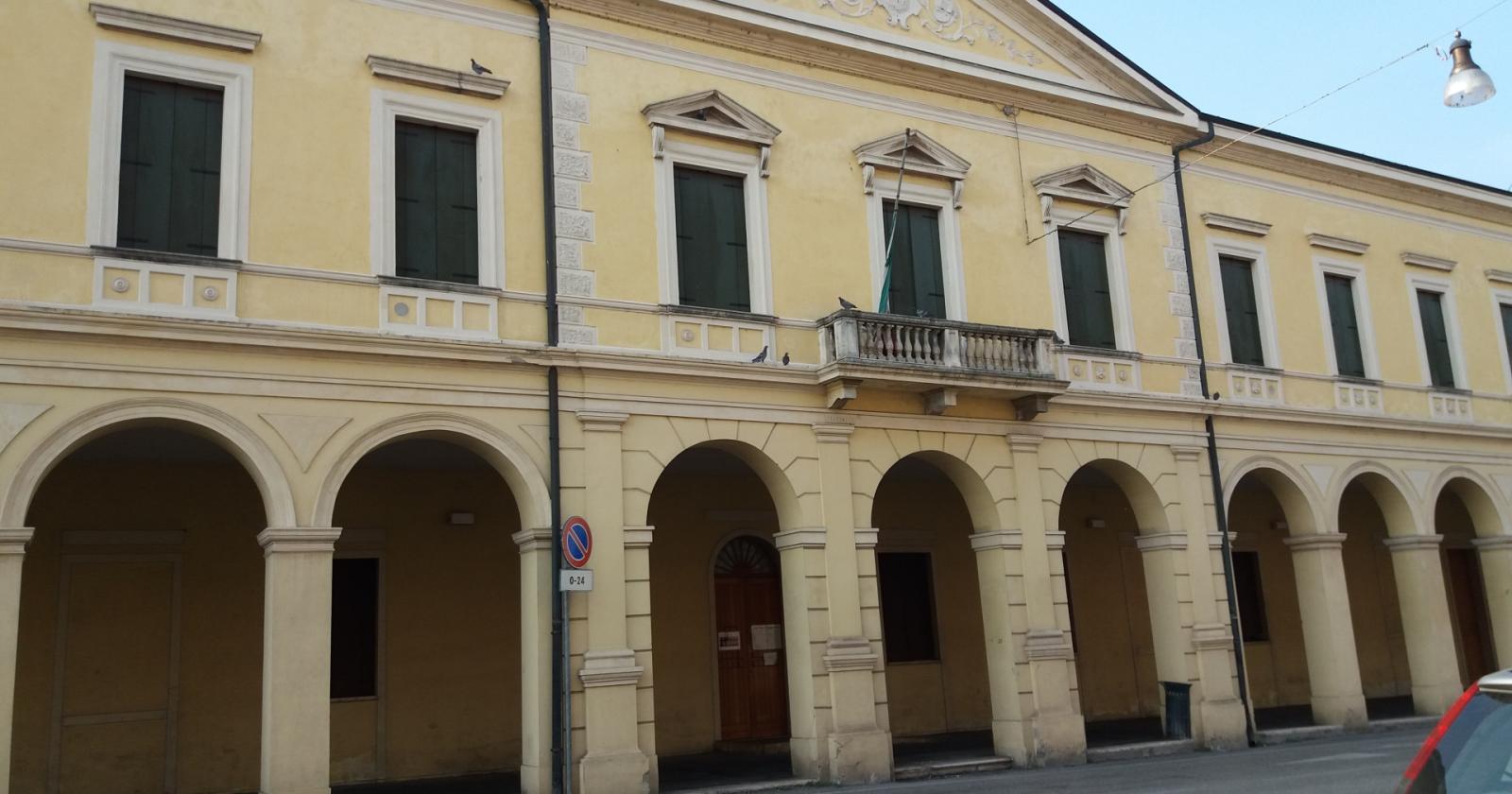 Il Centro per l'impiego cambia sede