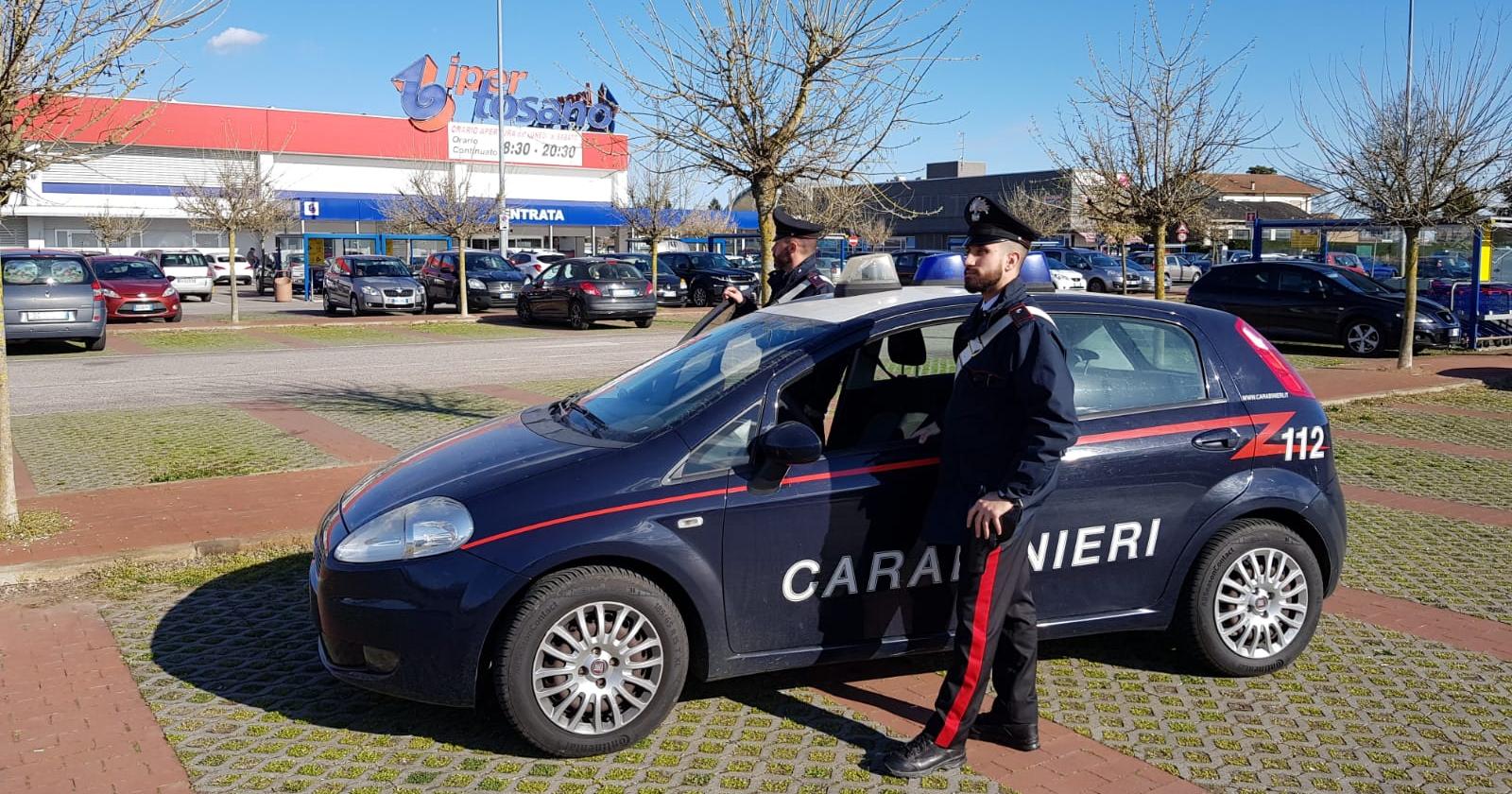 Ruba 200 creme di bellezza, arrestata