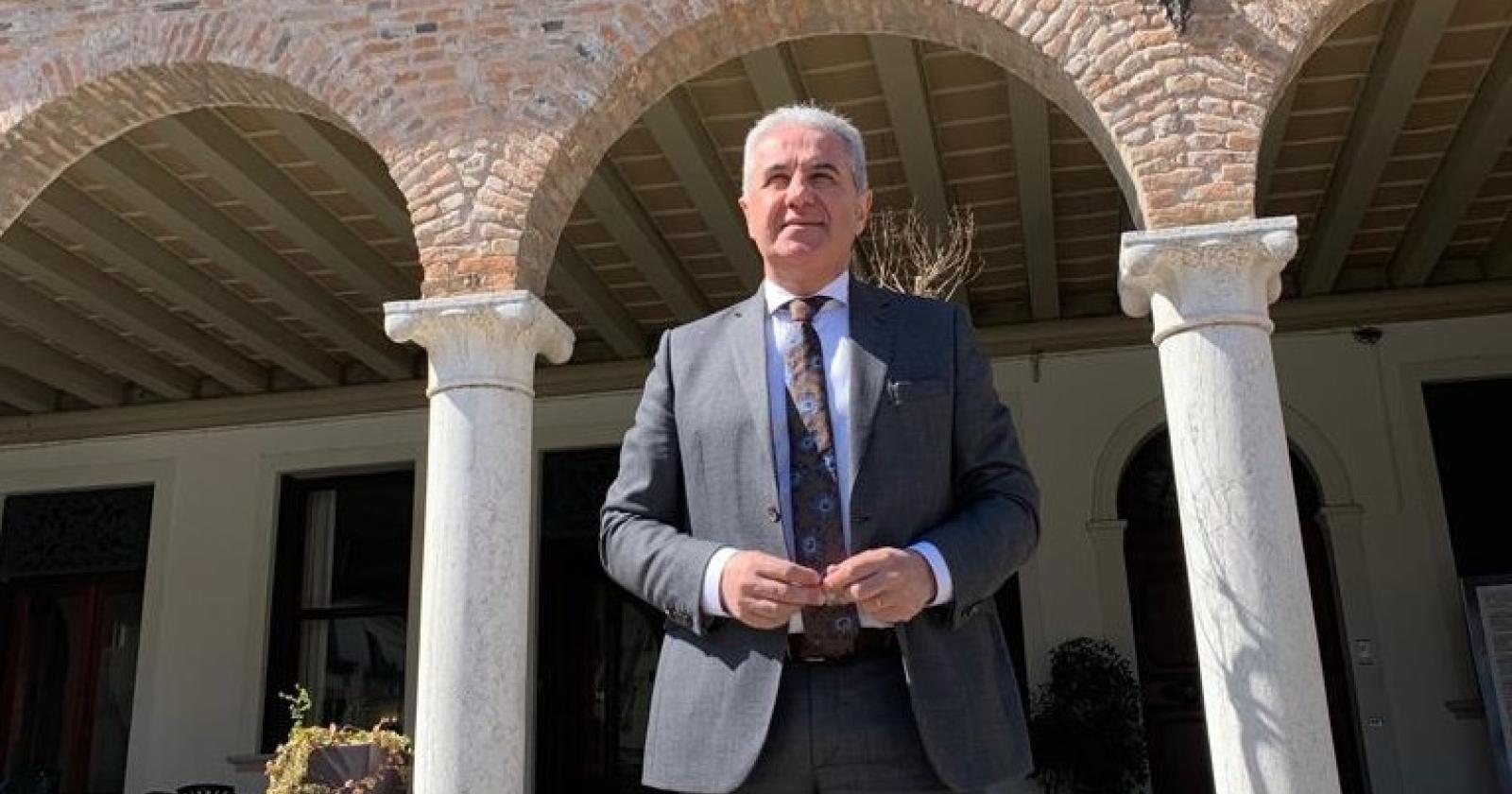 Viaro corre col centrodestra