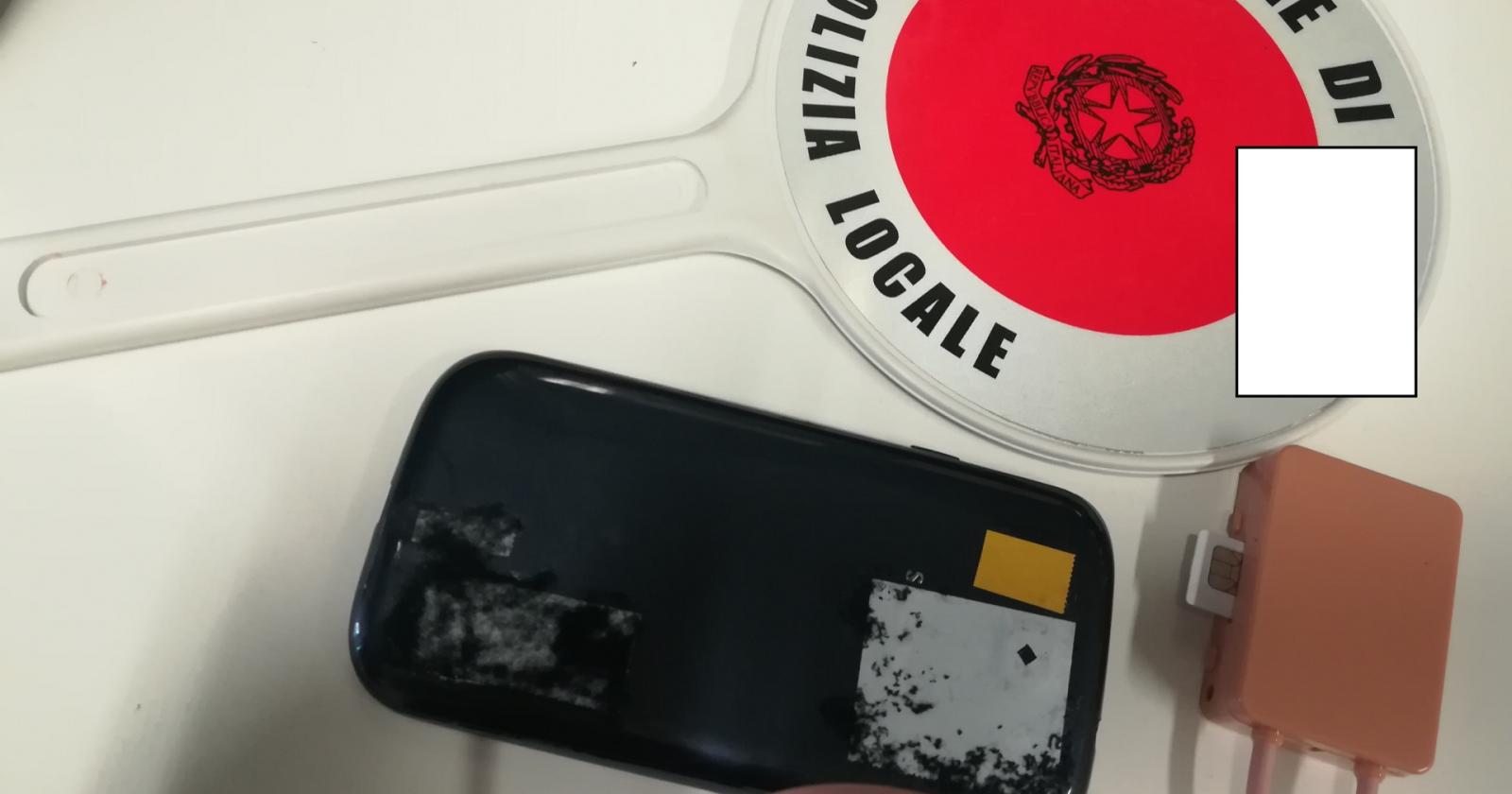 Assalto alla patente, strage di furbetti del cellulare