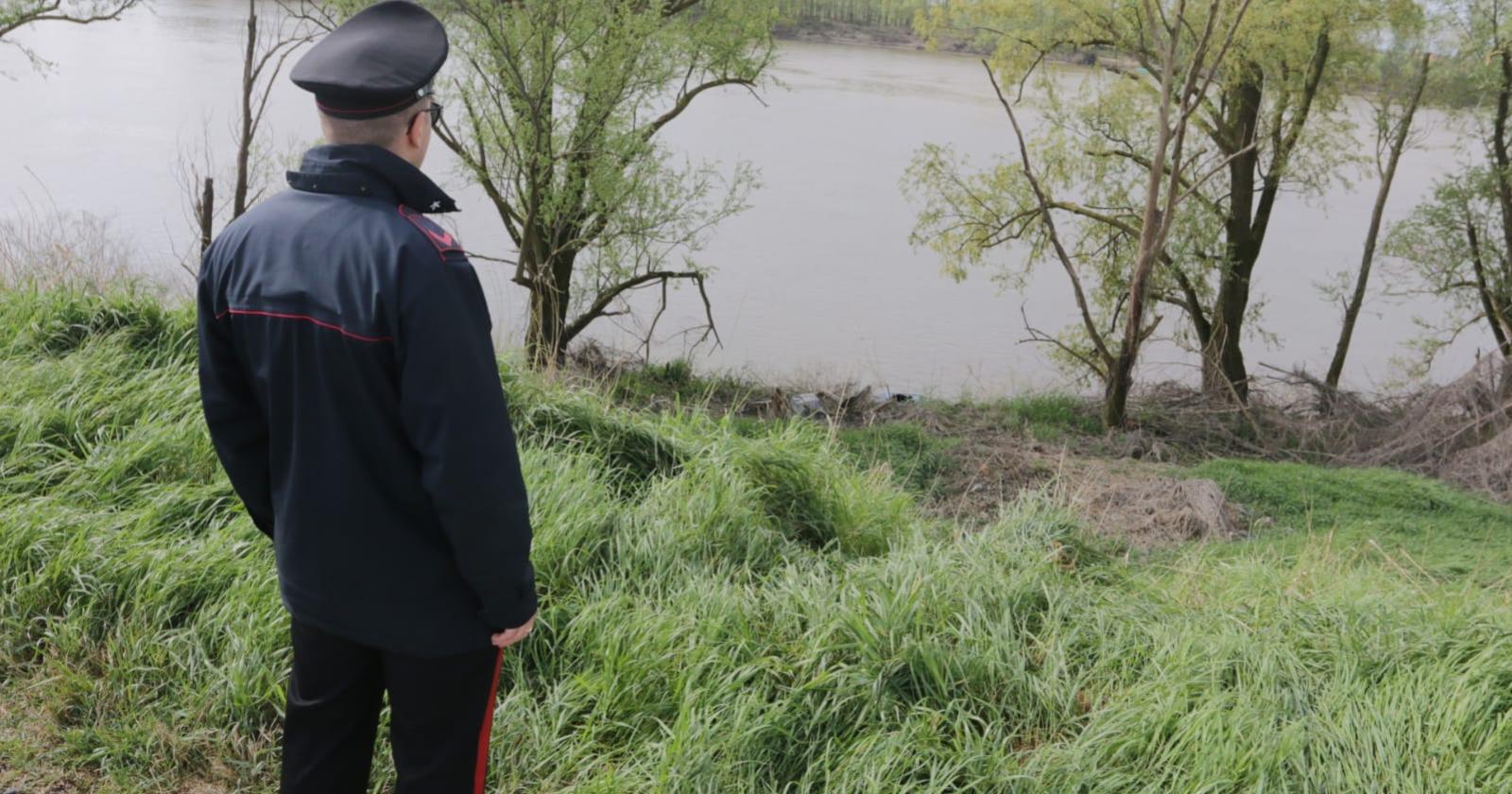 Uccisa, fatta a pezzi e messa in un borsone lanciato in acqua