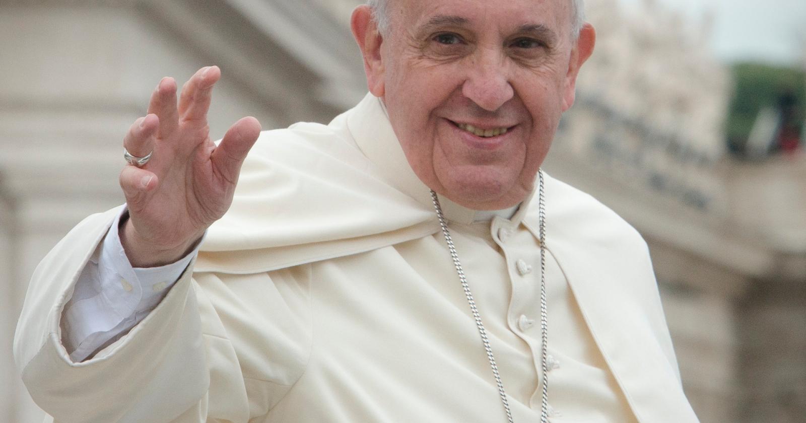 Il Papa benedirà la prima pietra
