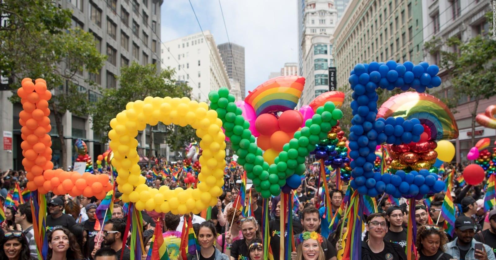 Patrocinio al gay pride: la Lega attacca Barbierato