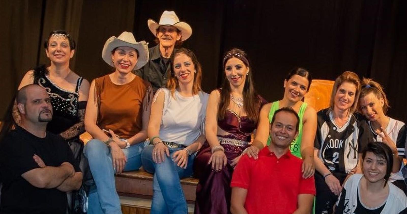Academy Dance, su il sipario